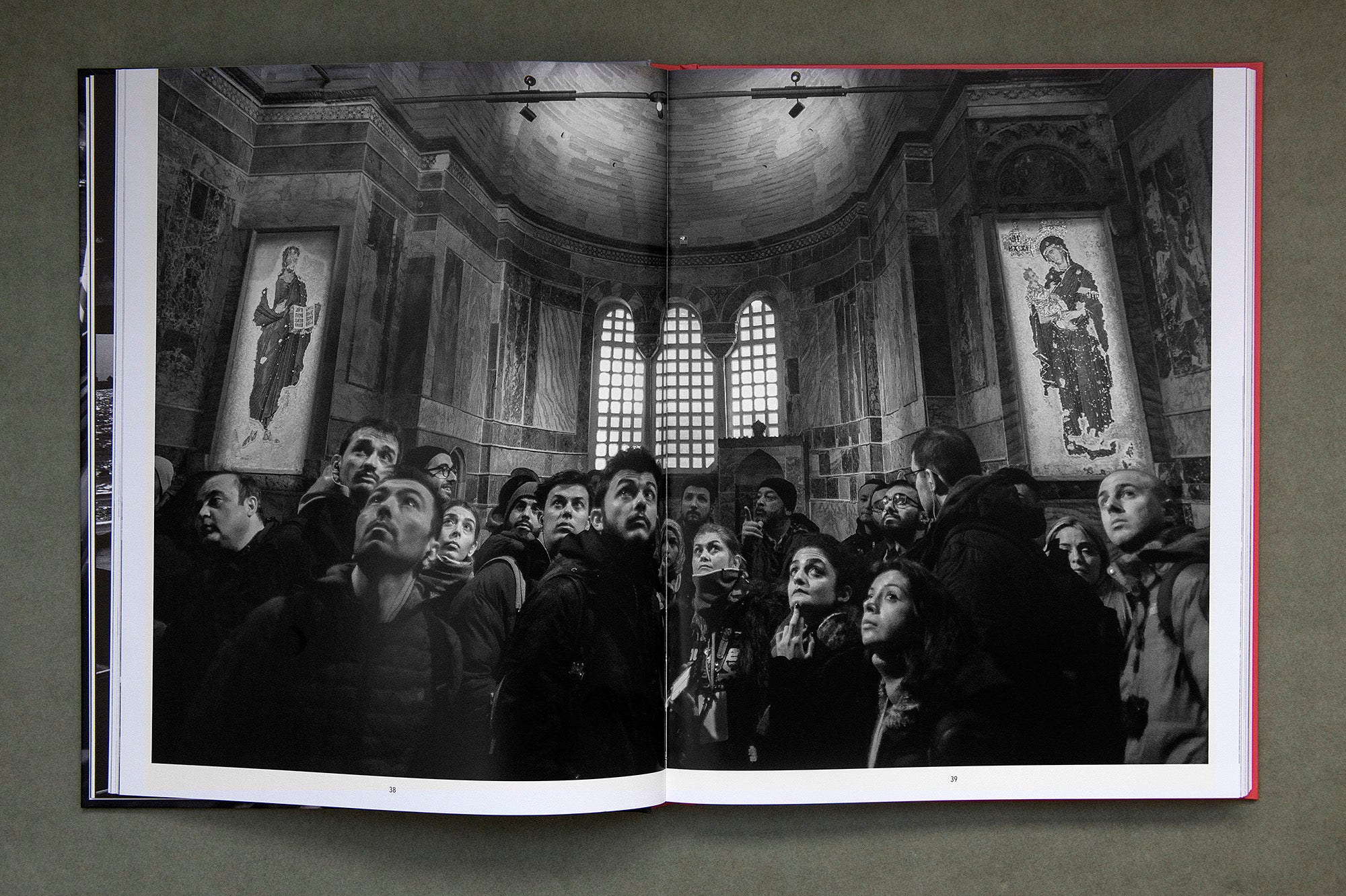 İstanbul: A City of Strange and Curious Moments - Timurtaş Onan