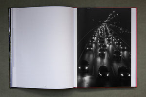 İstanbul: A City of Strange and Curious Moments - Timurtaş Onan